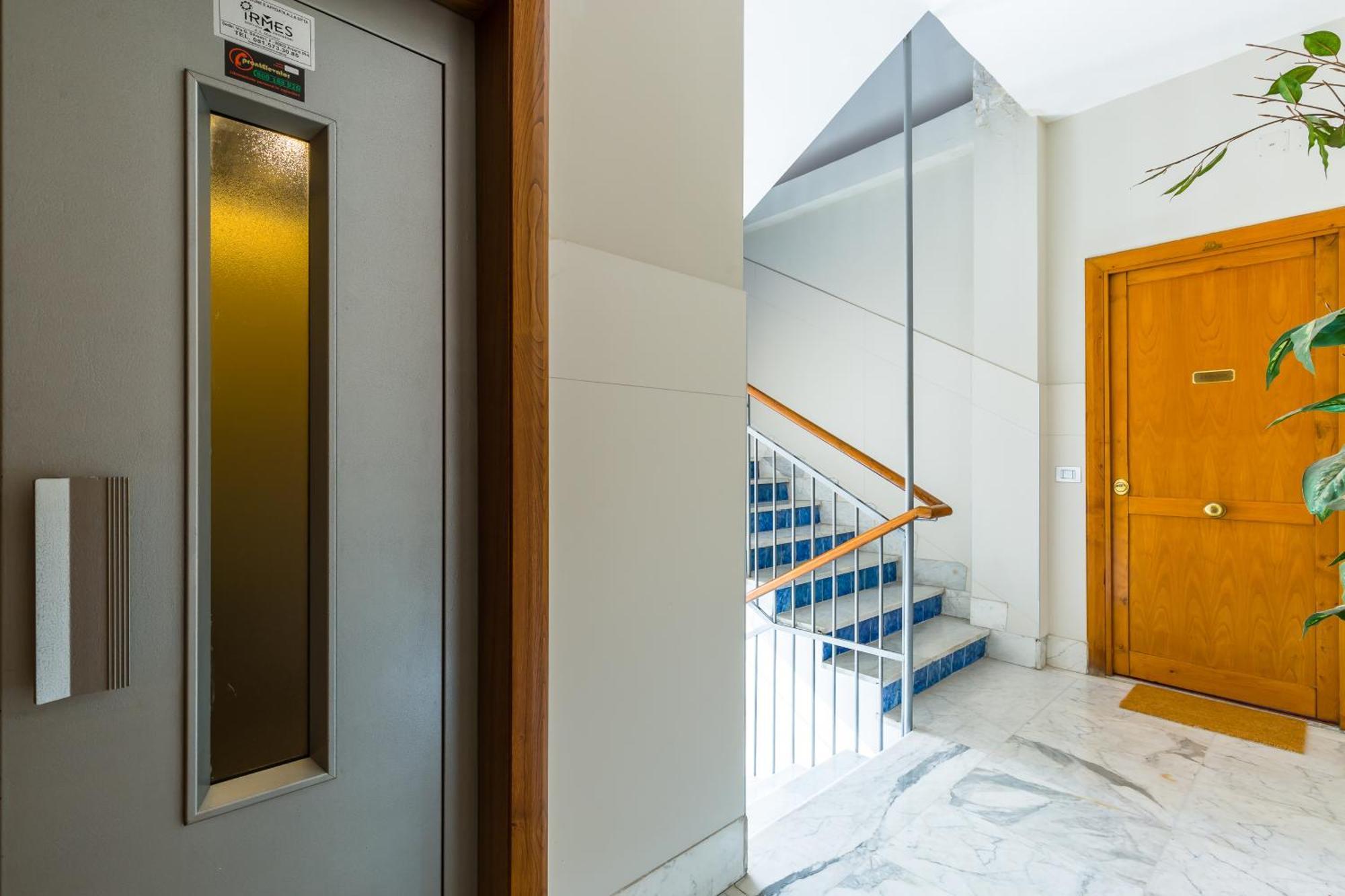 Terrazza 30 By Napoliapartments Luaran gambar